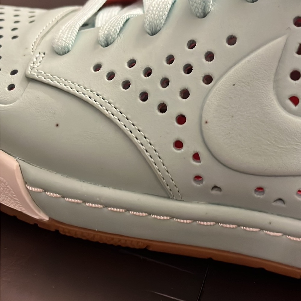 Nike Air Royalty MD LT VT NRG Shoes Sneakers new Mint Candy Womens Size 8.5 - Picture 16 of 16